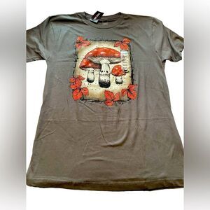 MUSHROOM GRAPHIC‎ TEE SHIRT, MEDIUM